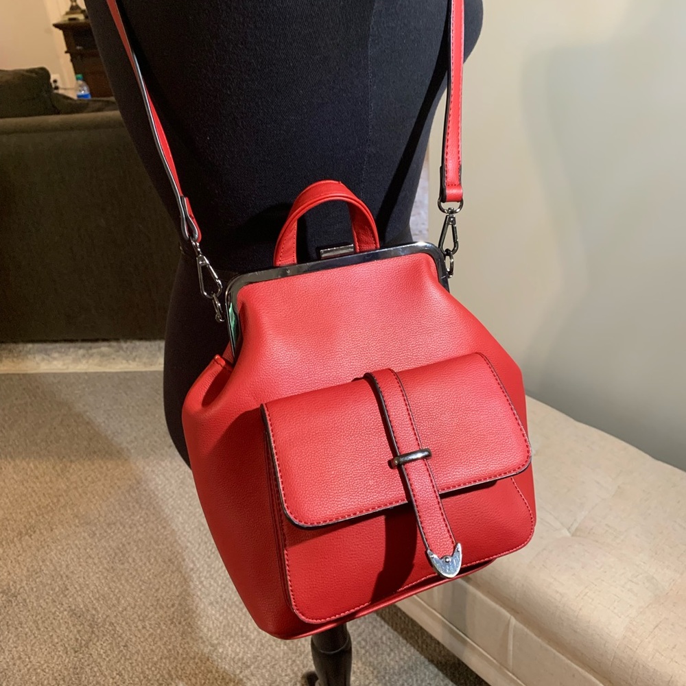 Burnt orange shoulder bag